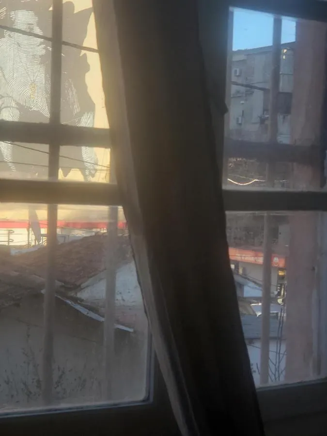 Hostel Oakland Tiran
