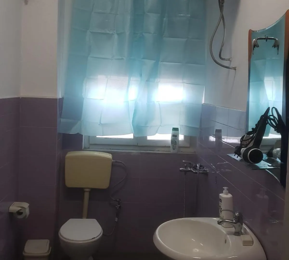 Hostel Oakland Tirana